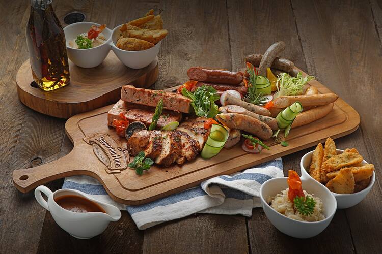 Bavarian Haus Bratwurst 'N Grill, Cisarua, Bogor